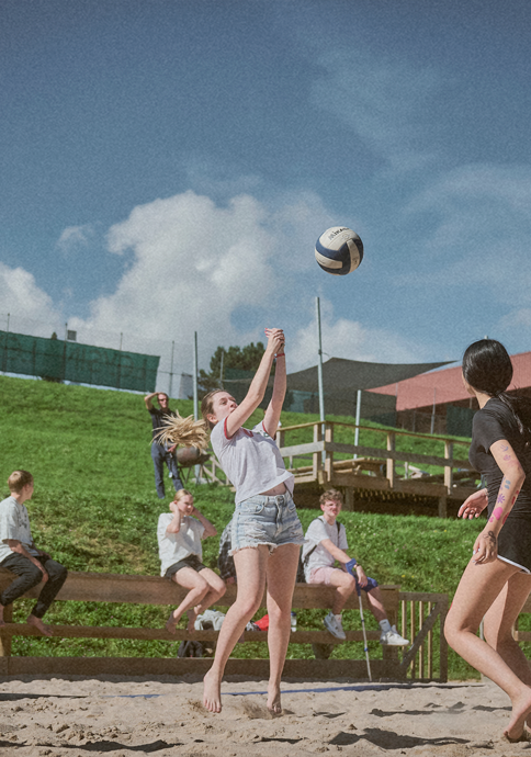 Campamentos suizos de voleibol de playa